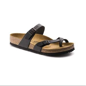 Mayari Black Birkenstock’s barely worn!